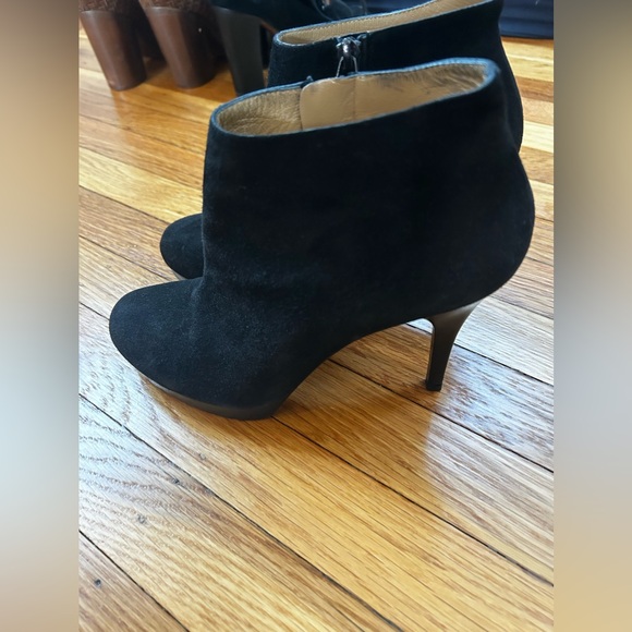 Balenciaga Suede Ankle Boots with Heel EUC size 38.5 - Picture 2 of 5